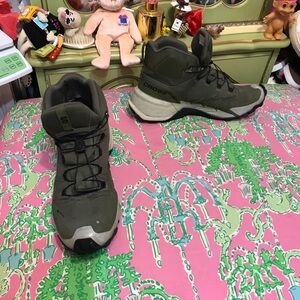 Salomon Cross Hike Mid Hiking Boots Men’s Size 9